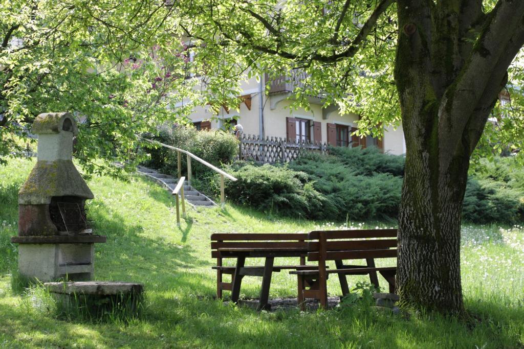 Ferienwohnungen Soravia Gamlitz Exterior photo